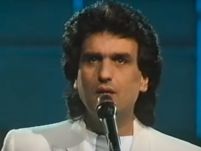 Fece cantare l’Italia: anche Vercelli saluta Toto Cutugno