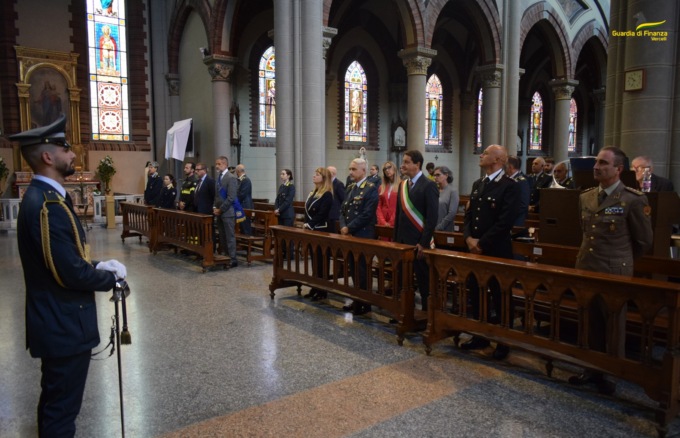 La Guardia di Finanza vercellese ha festeggiato il Patrono San Matteo