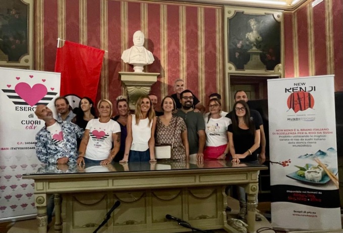 Esercito di cuori Express: dieci coppie pronte a camminare sulla via del riso e della solidarietà