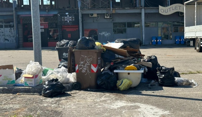 Area ex Montefibre: da una settimana discarica in crescita
