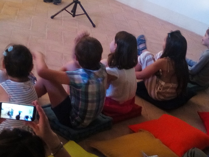 Esperienza Teatro: spettacoli e incontri nelle scuole a Vercelli