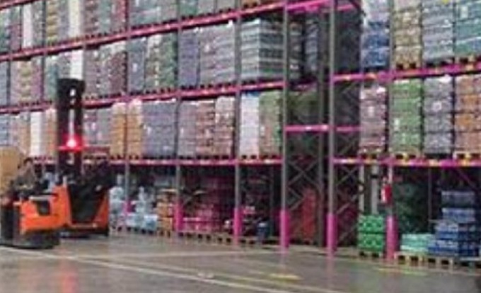 I lavoratori del magazzino Maxi Di a Vercelli sono entrati in sciopero