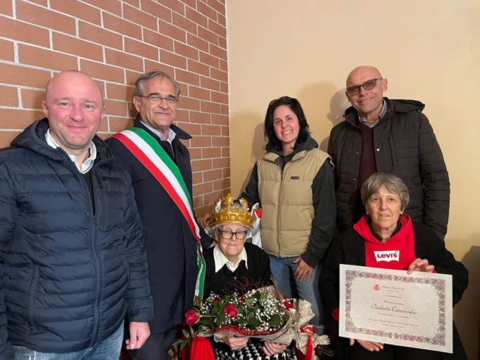Record di centenari a Borgo d’Ale: oggi si festeggia nonna Bettina
