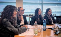 Quattro allieve dell'ITI di Vercelli al dibattito su donna e scienza in Sambonet