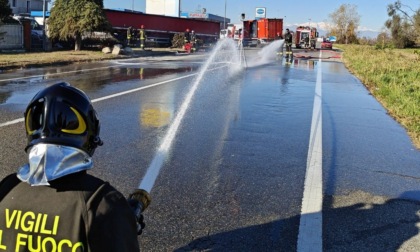 Incidente in Tangenziale: veicoli pesanti rimossi solo verso le 19