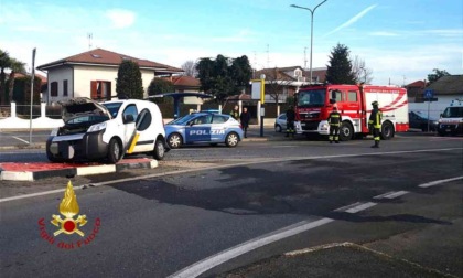 Incidente autonomo alla seconda rotonda di Caresanablot