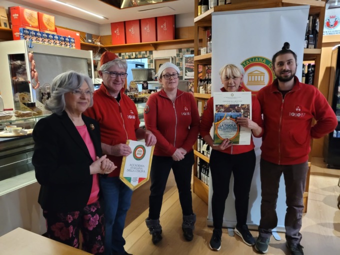 Accademia Cucina Italiana Vercelli: Cena carnevalesca con ingresso di un nuovo socio