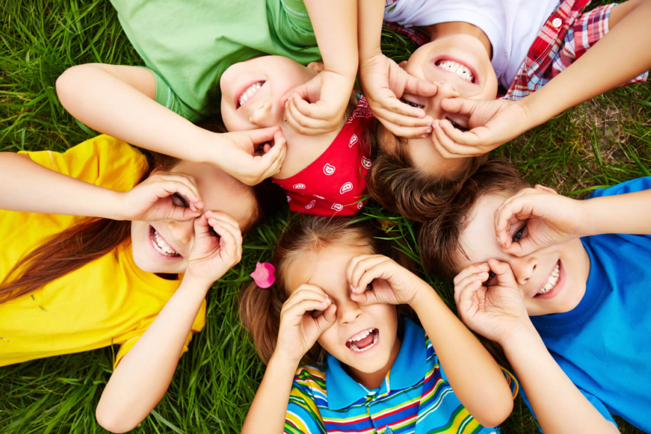 Tempo libero e infanzia: il ritorno dei giochi semplici negli spazi di casa