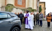 Benedetta la nuova vettura dei volontari di Borgo d'Ale