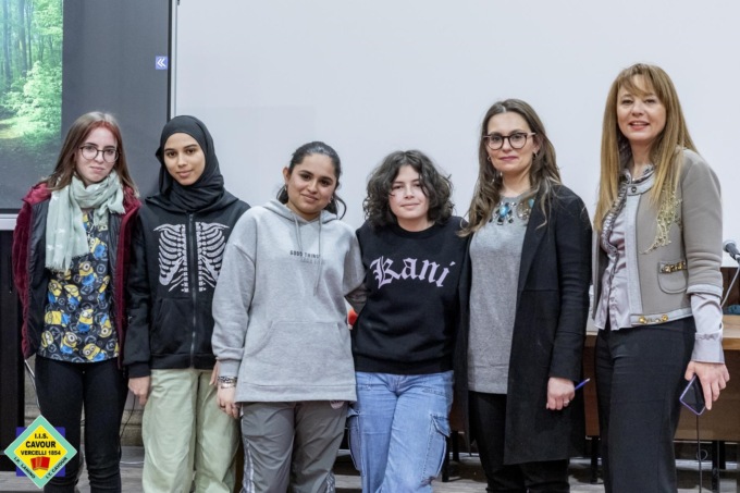 Successo all’Istituto Cavour per il Contest fotografico #scattanatura