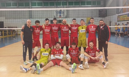 Pallavolo Santhià vincente contro il Valsusa