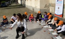 Agenti pulenti a Vercelli: lezione e laboratorio per gli alunni Regina Pacis