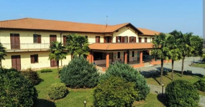 “La casa di riposo non diventerà un centro per migranti”