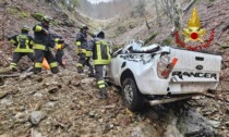 Auto nel dirupo a Cervatto: l'intervento dei Vigili del Fuoco