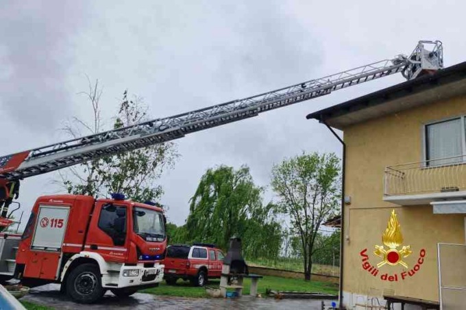 Principio di incendio di un camino a Robella di Trino