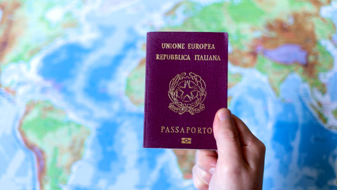 Passaporti: open day a Caresanablot e nuove modalità per ottenerli