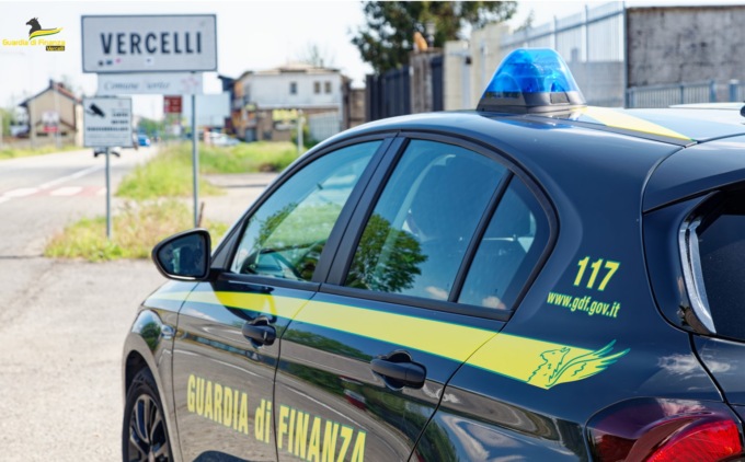 Lavoro nero e irregolarità: pesanti sanzioni della Finanza per due ristoranti della provincia