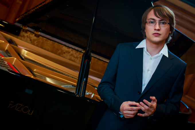 Ilya Maximov, un pianoforte per Chopin