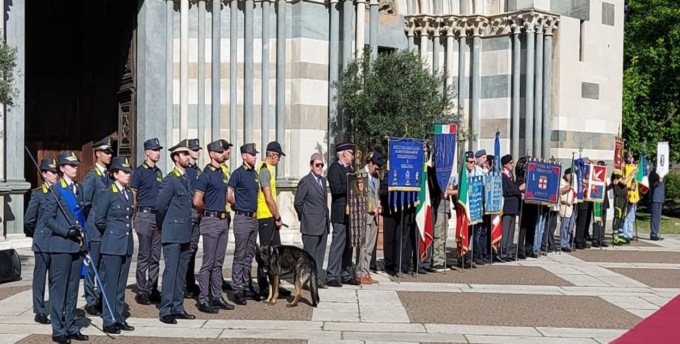 Una splendida cerimonia a Vercelli per i 250 anni della Guardia di Finanza