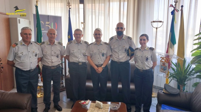 Il comandante regionale della Finanza a Vercelli ed ad Alagna