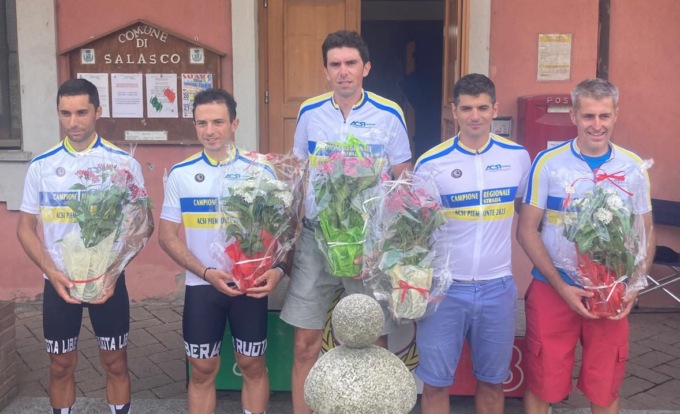 Il Velo Club festeggia Simone Cabiale: è campione regionale
