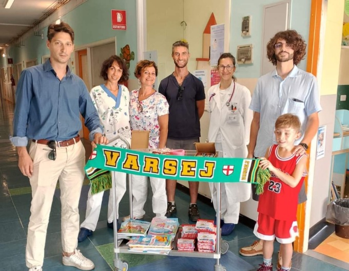 Tanti regali alla Pediatra di Vercelli dal Memorial Bassi