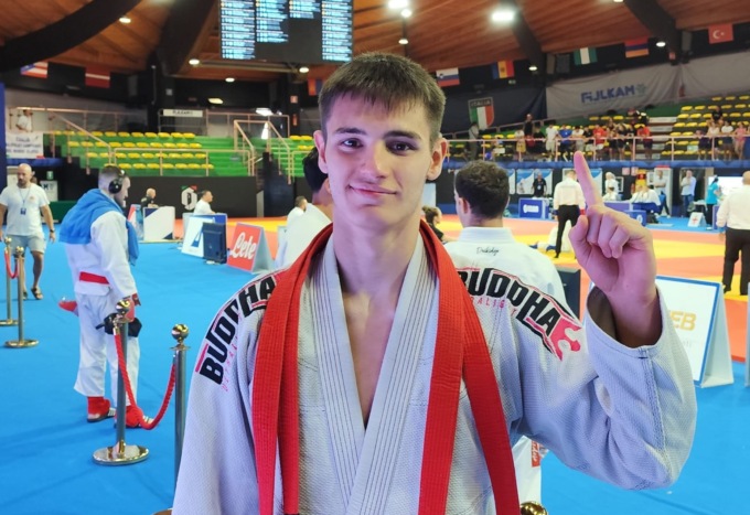 Pietro Ferrero nella squadra azzurra ai Mondiali di Jiujitsu