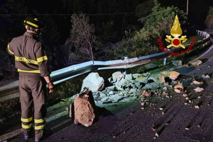 Caduta massi sulla Strada Provinciale a Cravagliana