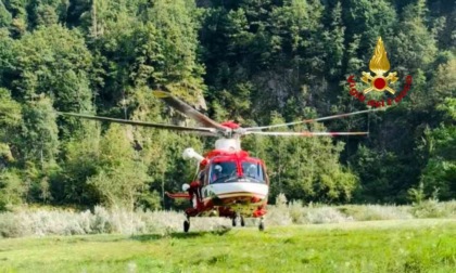 Soccorso con l'elicottero un escursionista in Valsesia