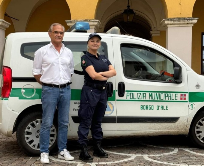 Borgo d’Ale dà il benvenuto al nuovo agente di polizia municipale