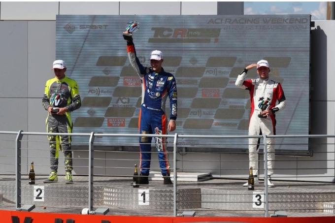 Due podi nel weekend di gare per il pilota vercellese Roccadelli