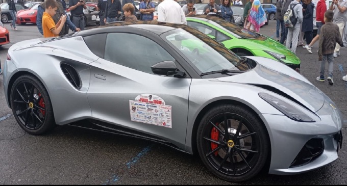 A Villata e dintorni le supercar per la ricerca sui tumori infantili