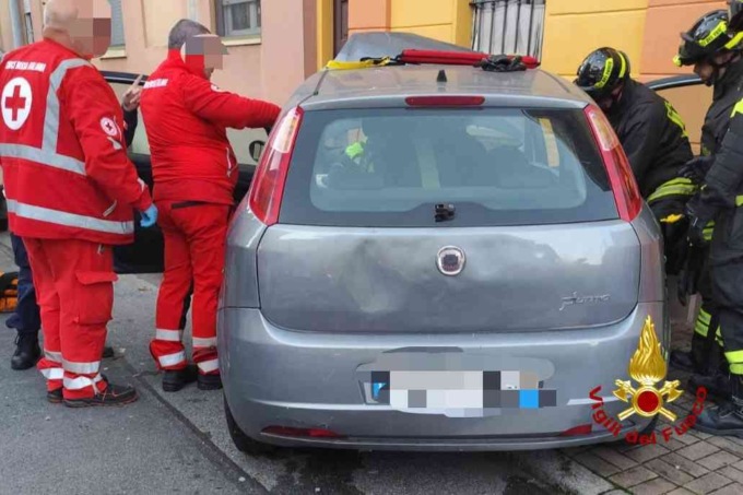Scontro in via Durandi con feriti non gravi