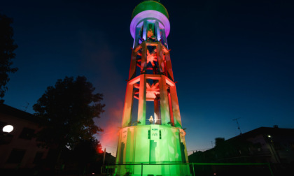 Torre pensile di Alice Castello: inaugurazione con spettacolo di luci