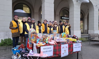 "Regala un giocattolo … a chi ne ha bisogno” con Lions Club Vercelli