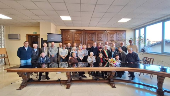Santhià festeggia i 103 anni di nonna Stella