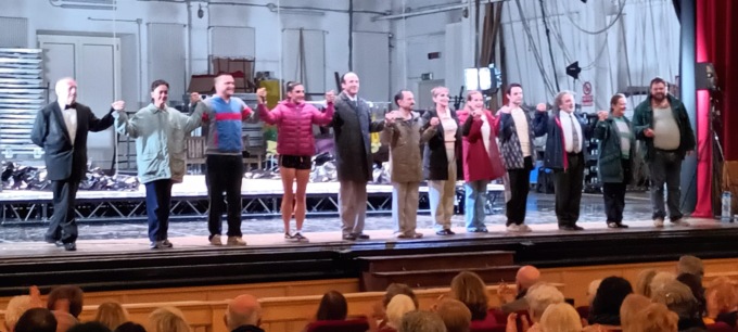 Il Giardino dei Ciliegi delizia il Teatro Civico