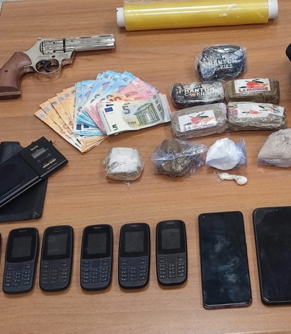 L’ inviato tv Vittorio Brumotti minacciato da un uomo con revolver: un arresto a Prarolo