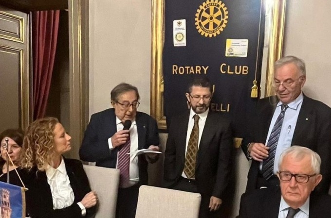 Rotary Club Vercelli: una serata dall’ atmosfera natalizia