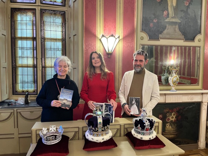 Successo per l’iniziativa di Chesterton sulla Royal Family con Enrica Roddolo