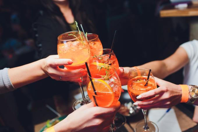 Aperitivi sabaudi: tra Vermouth, Spritz e tapas piemontesi