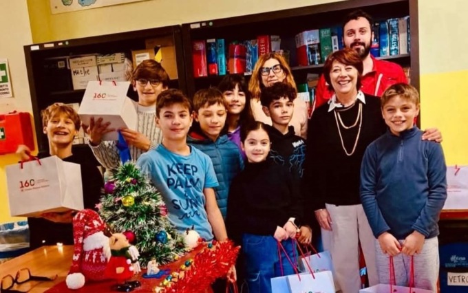 Scuola media di Asigliano: panettoni solidali per la Croce Rossa