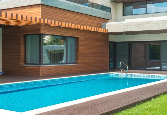 Aste giudiziarie: ville con piscina e altri affaroni
