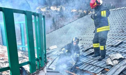 Incendio ad un silos di scarti di legname