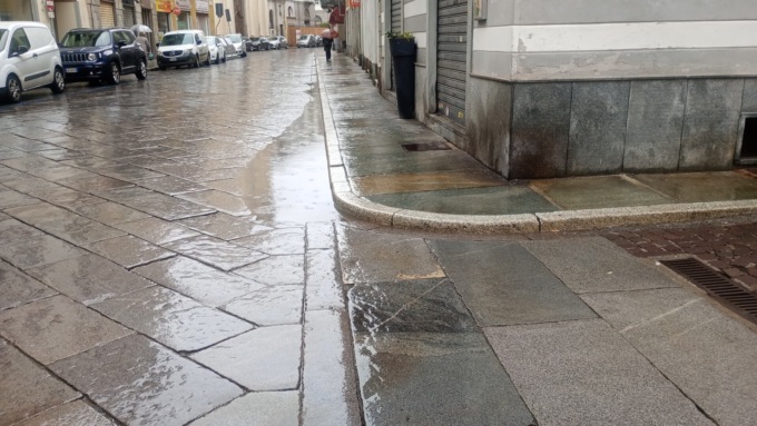 Vercelli: pozzanghere a go go anche con poca pioggia