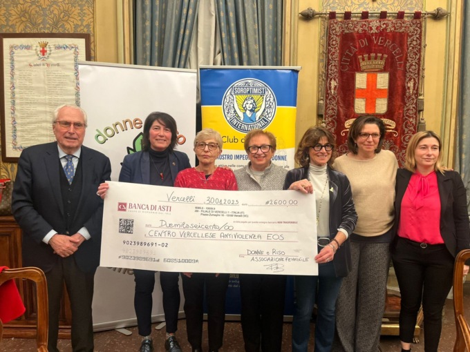 Dalla vendita di Clementine Igp, 2mila 600 euro donati alle Politiche Sociali