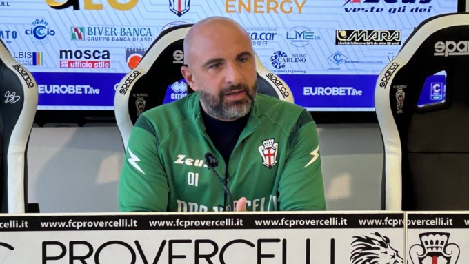 Pro Vercelli, Banchini: “A Lecco per proseguire la nostra marcia. La squadra è già matura”