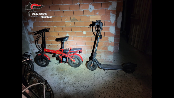 I Carabinieri sgominano i ladri di biciclette e monopattini