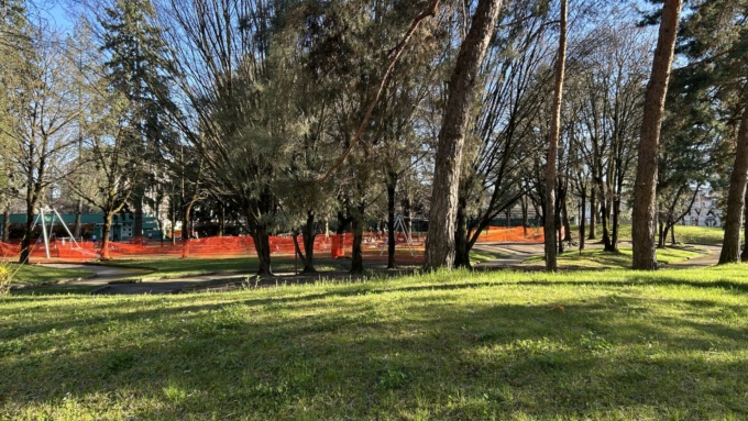 Verde pubblico, tutti i lavori in corso della settimana: dai parchi urbani ai tappeti erbosi in zona Bertagnetta