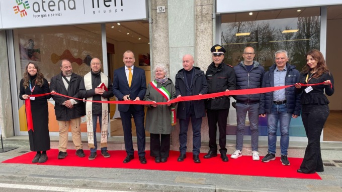 Atena Luce Gas e Servizi apre un nuovo store nel centro di Santhià